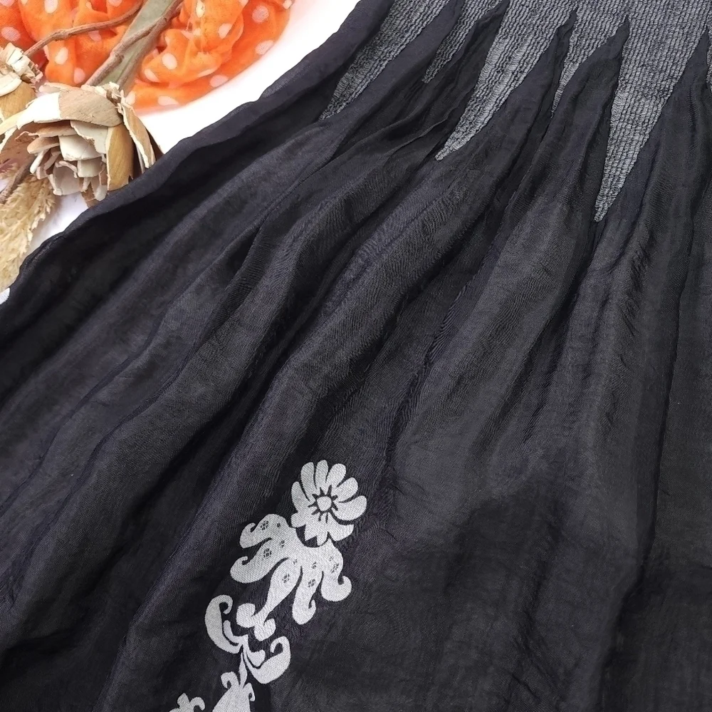 Lapis Black White Boho Onesize Dress - Picture 3 of 13